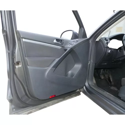 VW Tiguan 5N 1x Türverkleidung Verkleidung Tür vorne links schwarz (200571)