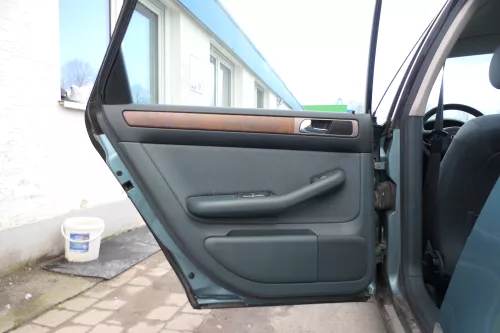 A6 4B C5 Verkleidung Klappe Abdeckung Dekor Holz Optik Nußbaum Wurzel terra (165687)