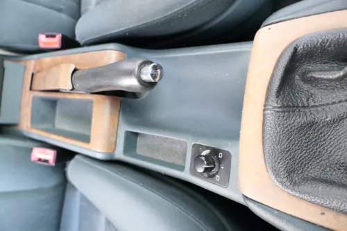 A6 4B C5 Verkleidung Klappe Abdeckung Dekor Holz Optik Nußbaum Wurzel terra (165687)