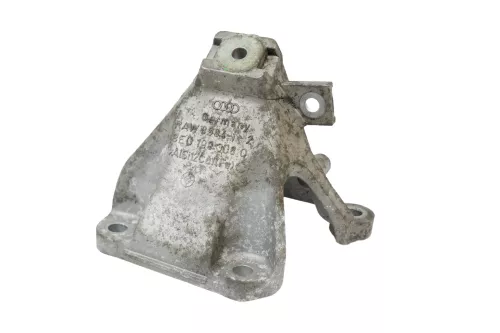Audi A4 8E Stütze Motorhalter rechts 3,2 FSI AUK BKH 8E0199308Q
