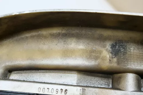 Audi A4 8E B6 4F Zylinderkopfhaube Ventildeckel 3,0 TDI 06C103472G rechts (200507)