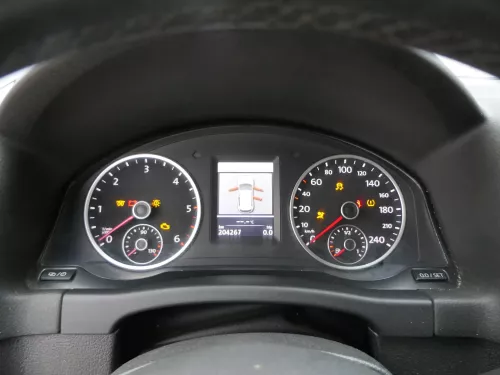 VW Tiguan 5N Tacho Tachometer Kombiinstrument 204.000km 5N0920883A TDI