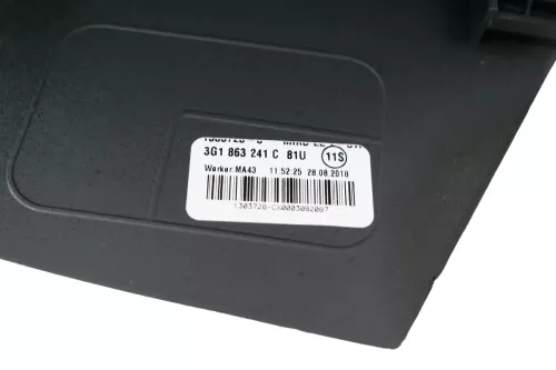 Passat 3C B8 3G Mitteltunnel Armlehne Verkleidung Abdeckung 3G1863241C (200631)