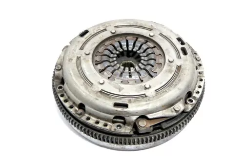 VW Golf 6 Sharan Zweimassenschwungrad Kupplung 1,6 2,0 TDI CRKB CFFB