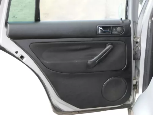 1x VW Golf 4 1J Kombi Türverkleidung Verkleidung Tür hinten links schwarz