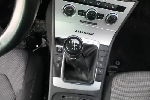 VW Passat 3C B7 6-Gang Schaltknauf Schaltsack Schaltung Schaltknüppel original (200881)