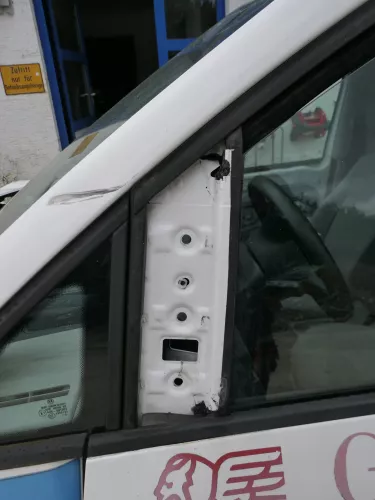 VW Caddy 3 2K Tür vorne links Fahrertür weiß LB9A - ohne Anbauteile - Mängel (186493)