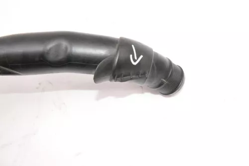 VW Touran Passsat 3C Ladeluftschlauch Schlauch Rohr 5N0145840F 2,0 TDI CFFB (129576)