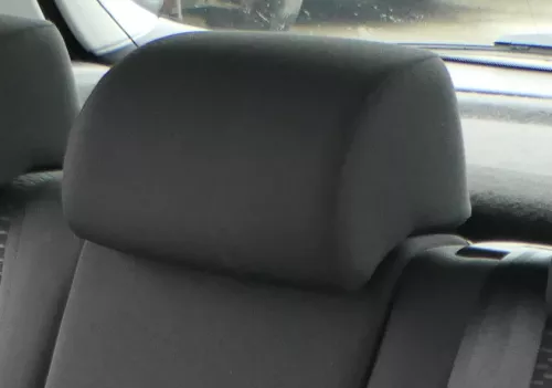 VW Golf Plus 5M Kopfstützen Kopfstütze hinten in der Mitte mittig schwarz (173212)