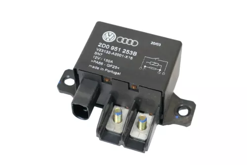 VW Seat Arbeitskreis Kontaktrelais Relais 12V 150A 2D0951253B