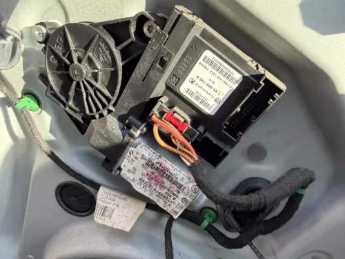 Octavia 1Z ektrischer Fensterheber Motor links vorne 1T0959701E Z2E