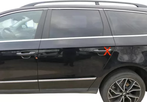 VW Passat 3C Kombi Variant Tür hinten links schwarz LC9X -OHNE Anbauteile