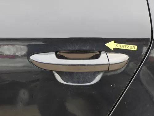 VW Passat 3C Kombi Variant Tür hinten links schwarz LC9X -OHNE Anbauteile (201093)