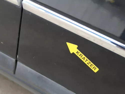 Passat 3C Kombi o. Limo Tür vorne rechts Beifahrer schwarz LC9X ohneAnbauteile (201095)