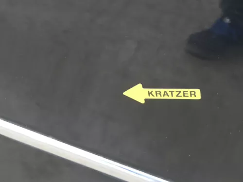 Passat 3C Kombi o. Limo Tür vorne rechts Beifahrer schwarz LC9X ohneAnbauteile (201095)