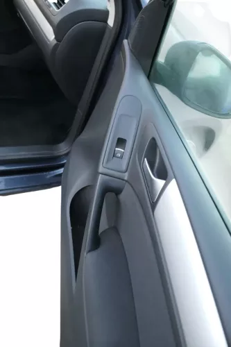 1x VW Golf 6 5K Türverkleidung Verkleidung Tür vorne rechts 4/5-Türer schwarz (201169)