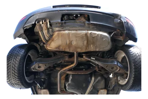 VW Golf 6 5K Auspuff Mittelrohr Endschalldämpfer hinten 2,0 CBAA CBAB