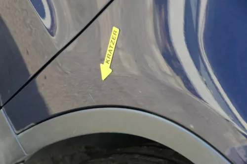 VW Tiguan Kotflügel vorne rechts original 5N0821106A + Leiste blau LH5X (201223)