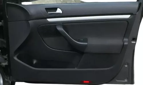 1x VW Golf Variant Kombi AJ5 Türverkleidung Verkleidung Tür vorne rechts (201385)
