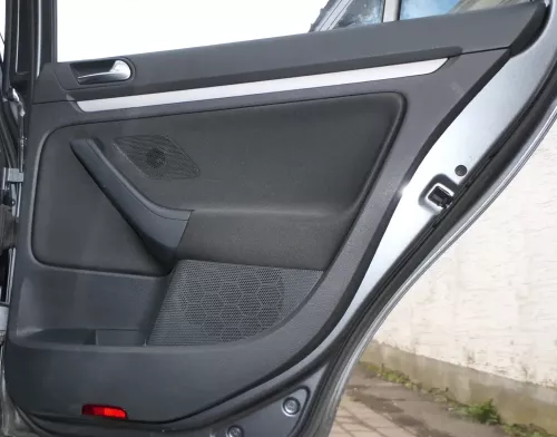 1x Golf Variant Kombi AJ5 5 1K Türverkleidung Verkleidung Tür hinten rechts schw (201387)