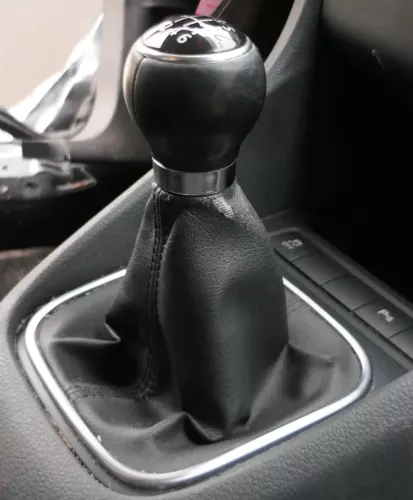 VW Golf 6 Schaltknauf Schaltsack Schaltung Schaltknüppel original 6-Gang Leder