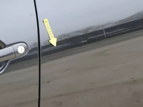 Seat Leon 1P Tür hinten links schwarz LC9Z metallic - ohne Anbauteile (201436)