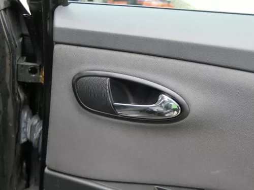 1x Leon 1P Türverkleidung Verkleidung Tür hinten rechts Griff grau uranograu (201441)