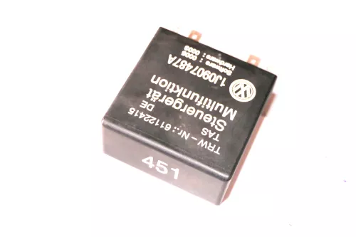 Audi A4 B5 A6 VW Sharan Passat 3B Relais 451 Multifunktion Lenkrad 1J0907487A