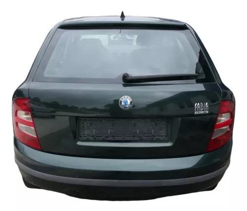 Fabia 6Y6 Schrägheck Heckklappe Kofferraumklappe hinten grün LF8T Scheibe