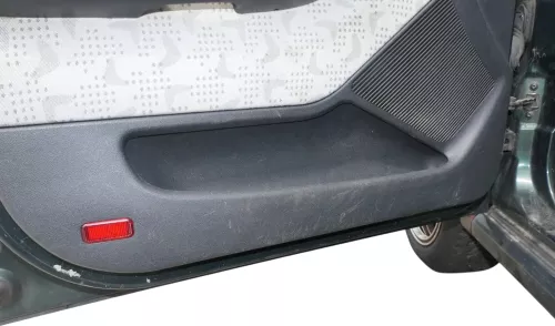 1x Fabia 6Y Kombi Türverkleidung Verkleidung Tür vorne links schwarz anthrazit (201613)