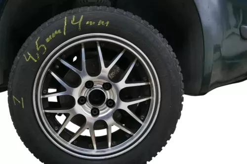 Polo 9N Ibiza 6J Alufelgen Reifen 185/60 R15 Felgen Winterreifen ca.4mm KBA48174 (201637)