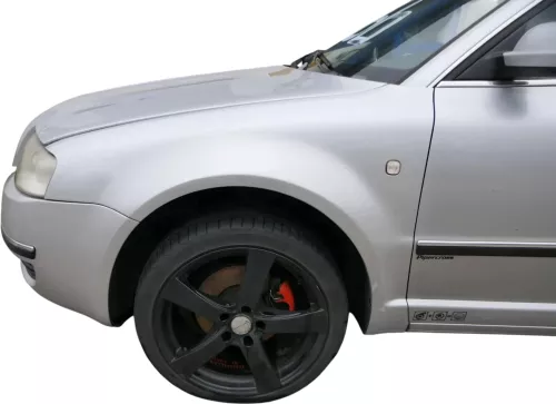 Skoda Superb 3U Kotflügel vorne links silber LF7T