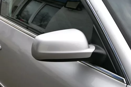 Superb 3U elektrischer anklappbarer Spiegel Außenspiegel rechts silber LF7T