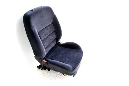VW Golf 4 1J Bora Sitz vorne links Fahrersitz 4/5Türer Variant Kombi  (147017)
