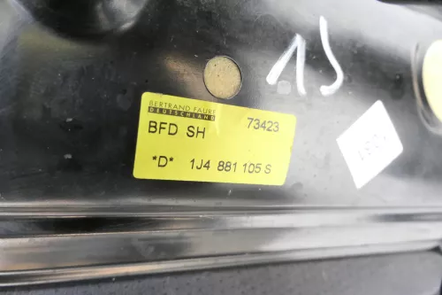 VW Golf 4 1J Bora Sitz vorne links Fahrersitz 4/5Türer Variant Kombi  (147017)