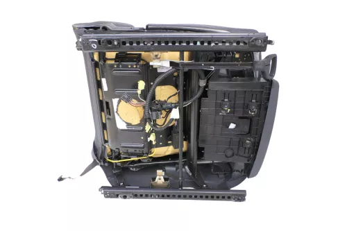 VW Touran 1T3 1T Sitz vorne links Fahrersitz Höhenverstellbar Sitzheizung (147062)