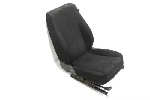 VW Passat 3C auch Kombi Sitz vorne links Fahrersitz schwarz (148295)