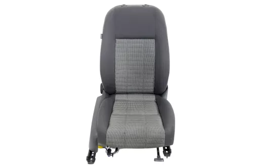 Q748 Caddy  2K Sitz vorne rechts Beifahrersitz - auch für Post Caddy Schiene 1T