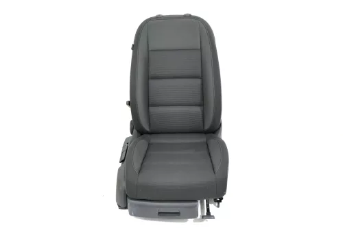 Golf Plus 5M 6 1K 5K Kombi Sitz vorne rechts Beifahrersitz 4/5-Türer   SHZ