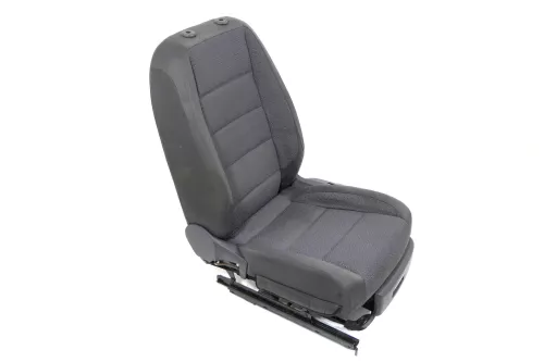 VW Touran 1T3 1T Sitz vorne links Fahrersitz Höhenverstellbar Tisch (148863)