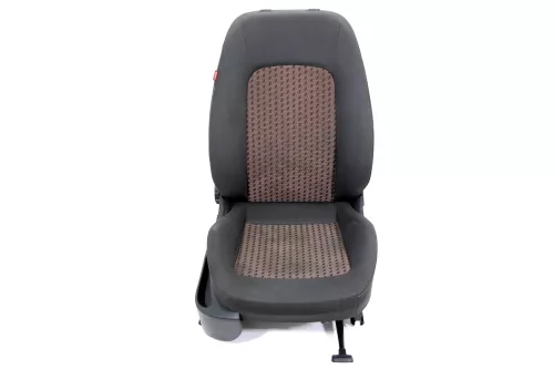 Q623 Seat Ibiza 6J vorne rechts Sitz Beifahrersitz 4/5-Türer Airbag (168920)