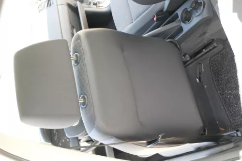 Q655 VW Polo 9N3 9N vorne links Sitz Fahrersitz 4/5-Türer Airbag (170124)