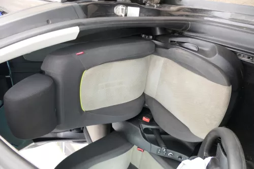 Q675 Seat Altea XL 5P Sitz vorne links Fahrersitz