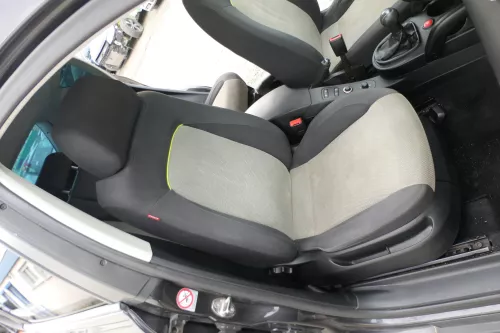 Q675 Seat Altea XL 5P Sitz vorne rechts Beifahrersitz