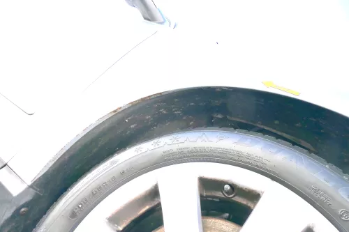 Passat 3C B6 Kotflügel vorne rechts 3C0821022 reflexsilber LA7W silber - BILDER! (174026)