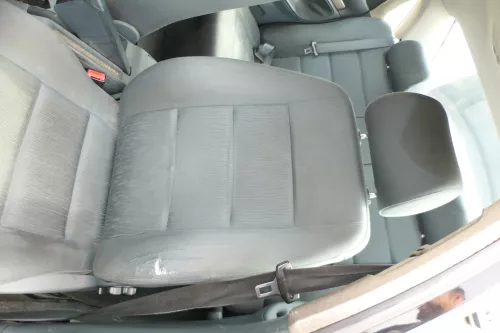 Q819 Audi A4 B5 8D Sitz vorne links Fahrersitz Facelift - lagos