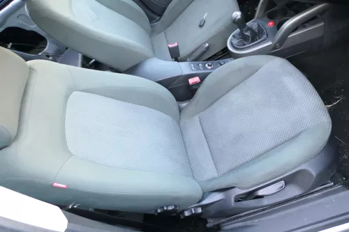 Seat Altea XL 5P Sitz vorne rechts Beifahrersitz Sitzheizung Sportsitz Q20