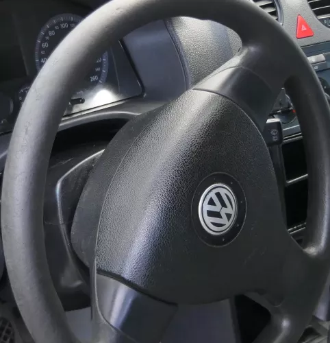 Q894 VW Caddy 2K Airbag für Lenkrad 2K0880201L schwarz (179700)