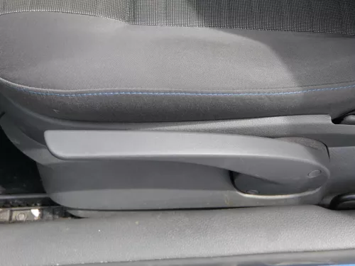 Q1039 VW Polo 9N3 9N vorne links Sitz Fahrersitz 2/3-Türer  SHZ Sitzheizung (185307)