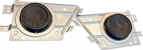 VW Golf 4 1J hinten links + rechts Lautsprecher Halter Halterung Box Boxen 2/3Tü (201831)